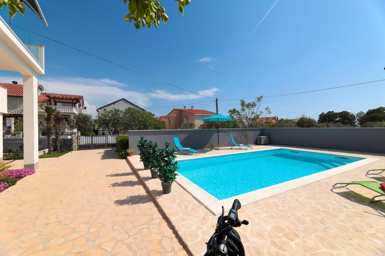 Apartment Alan 2 Vrsi Dış mekan fotoğraf